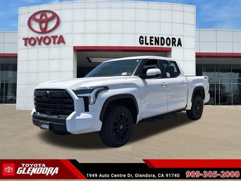 New 2026 Toyota Tundra SR5 AWD/4WD image 5