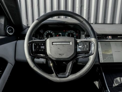 New 2026 Land Rover Range Rover Evoque S AWD/4WD image 18