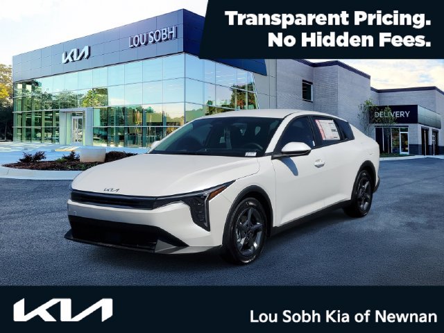 New 2026 Kia K4 FWD 360° Tour