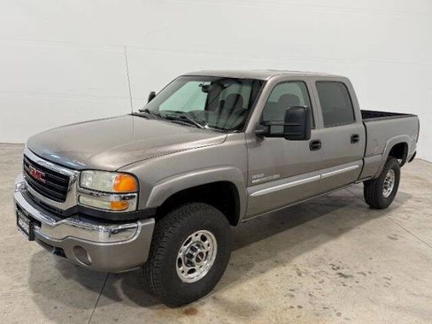 Used 2007 GMC Sierra 2500 SLE w/ Heavy-Duty Power Package image 2