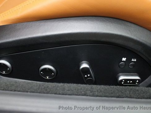 Used 2017 Ferrari GTC4Lusso AWD image 49