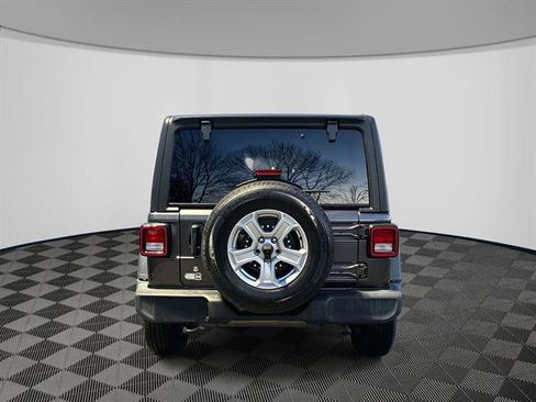 Used 2019 Jeep Wrangler Unlimited Sport S image 6