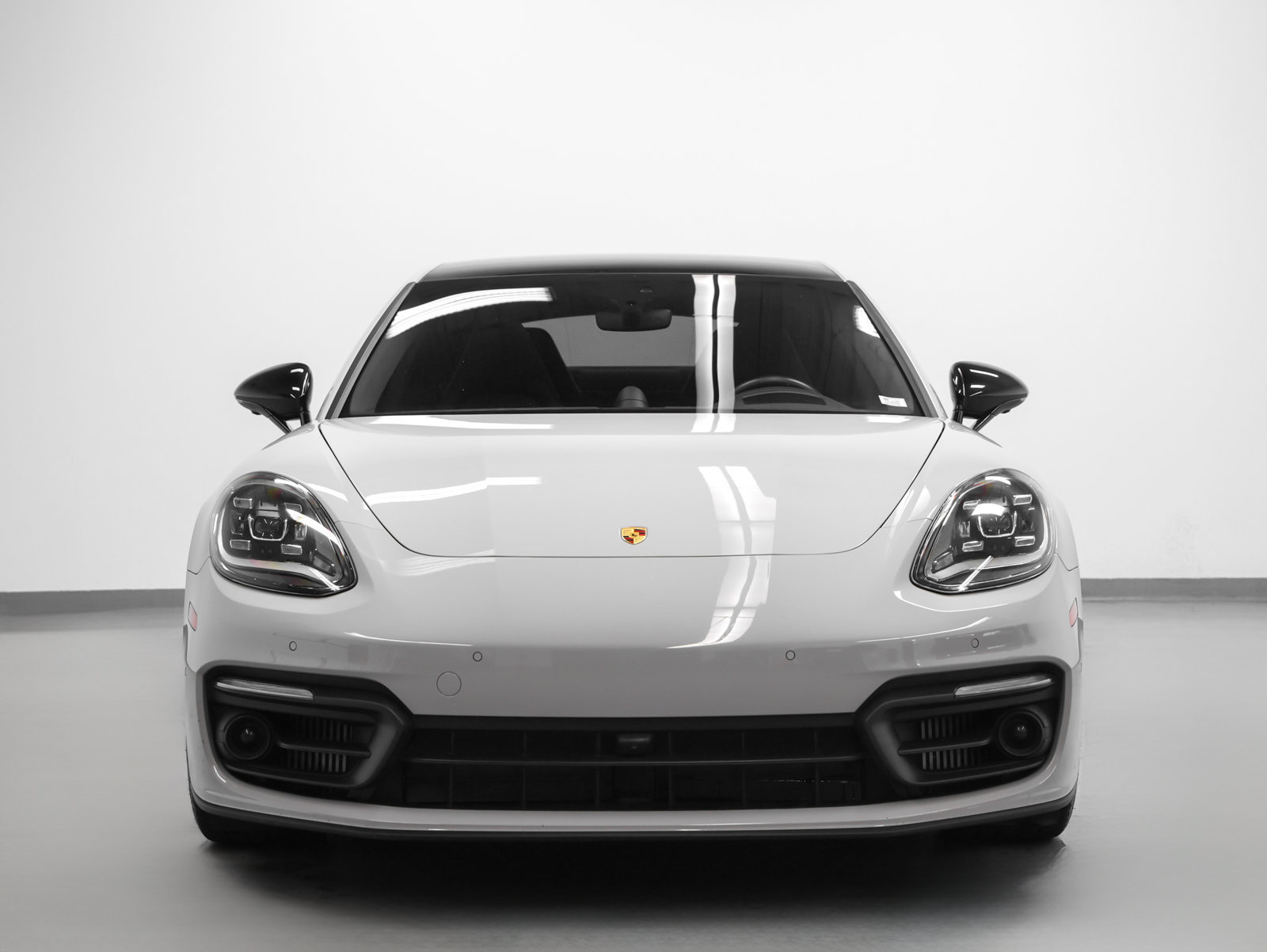 Certified 2023 Porsche Panamera 4 Platinum Edition AWD/4WD image 8