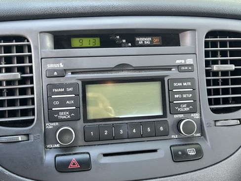Used 2009 Kia Rio LX FWD image 18