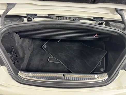 Used 2019 Mercedes-Benz S 560 Cabriolet image 33