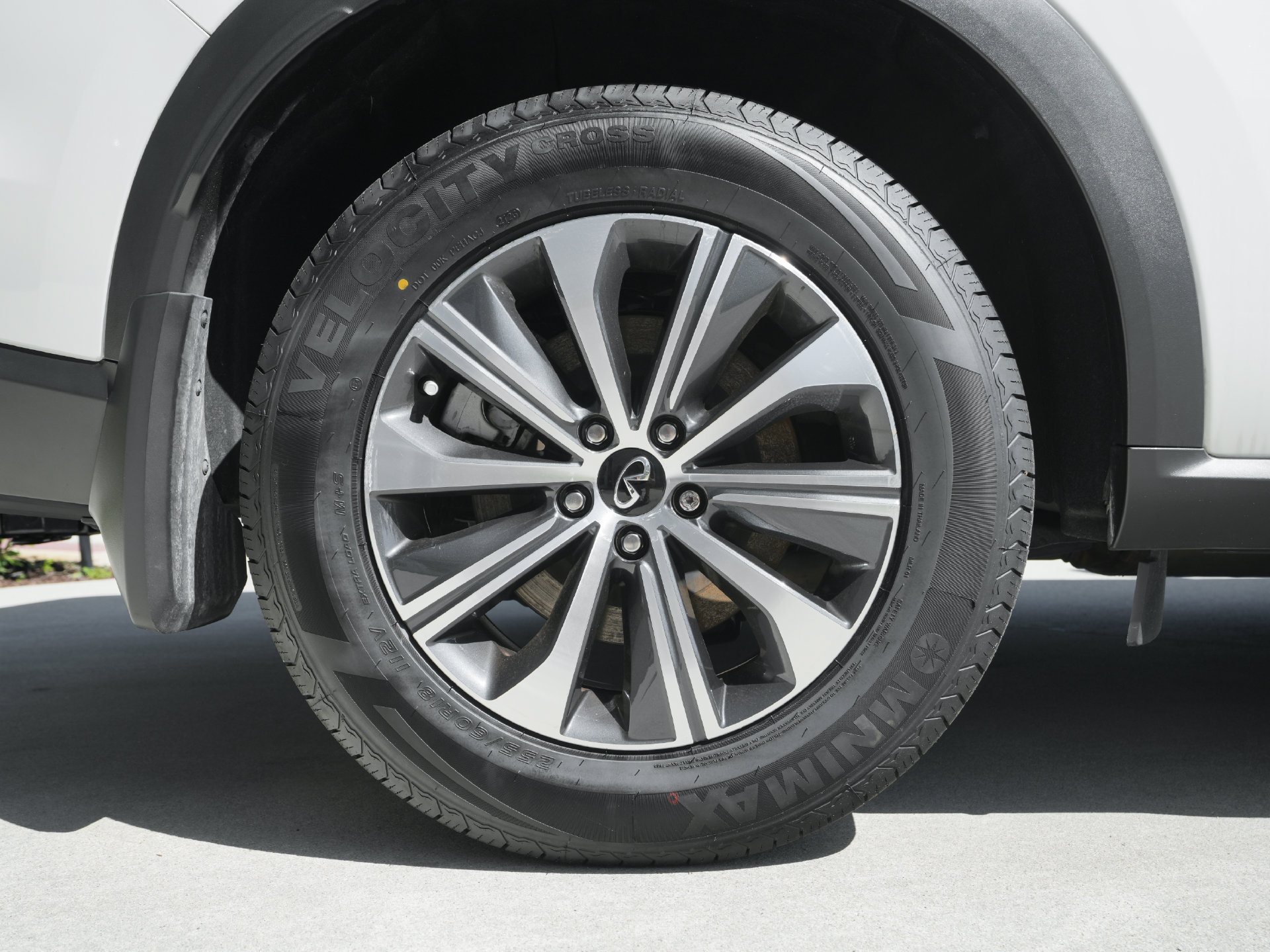 Certified 2024 INFINITI QX60 Pure FWD image 37