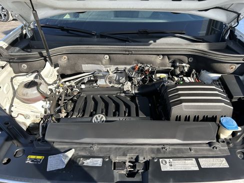 Used 2018 Volkswagen Atlas SEL image 30