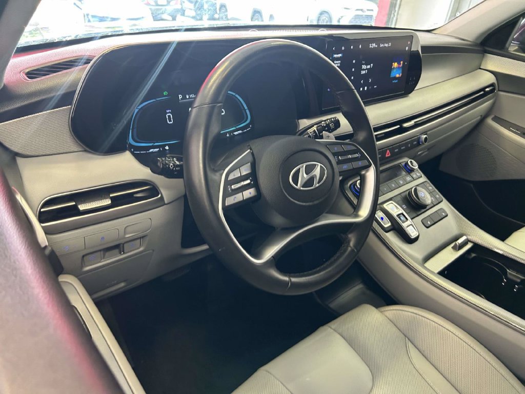 Used 2024 Hyundai Palisade SEL FWD image 11