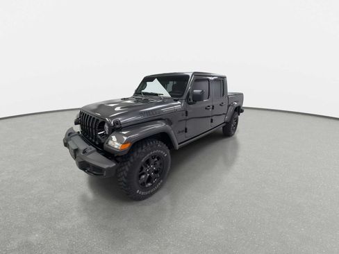 Used 2023 Jeep Gladiator Sport AWD/4WD image 4