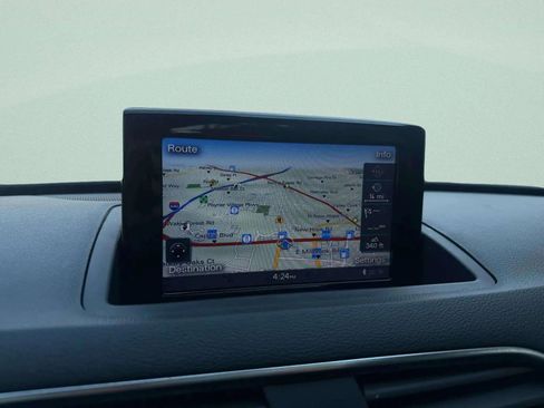 Used 2018 Audi Q3 2.0T Premium Plus w/ Premium Plus Package image 22