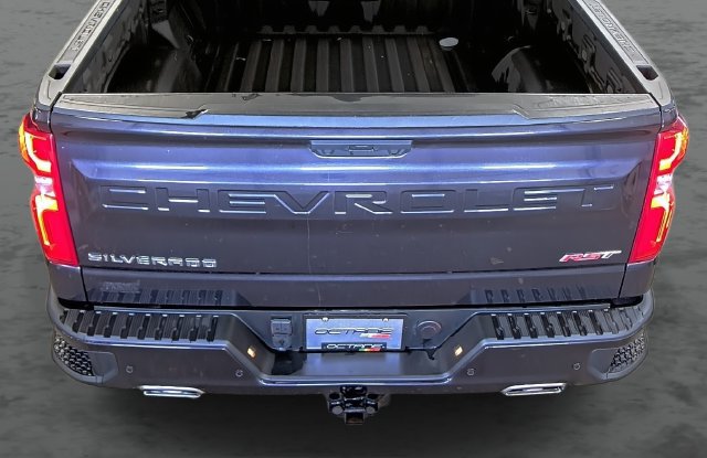 Used 2023 Chevrolet Silverado 1500 RST AWD/4WD image 13