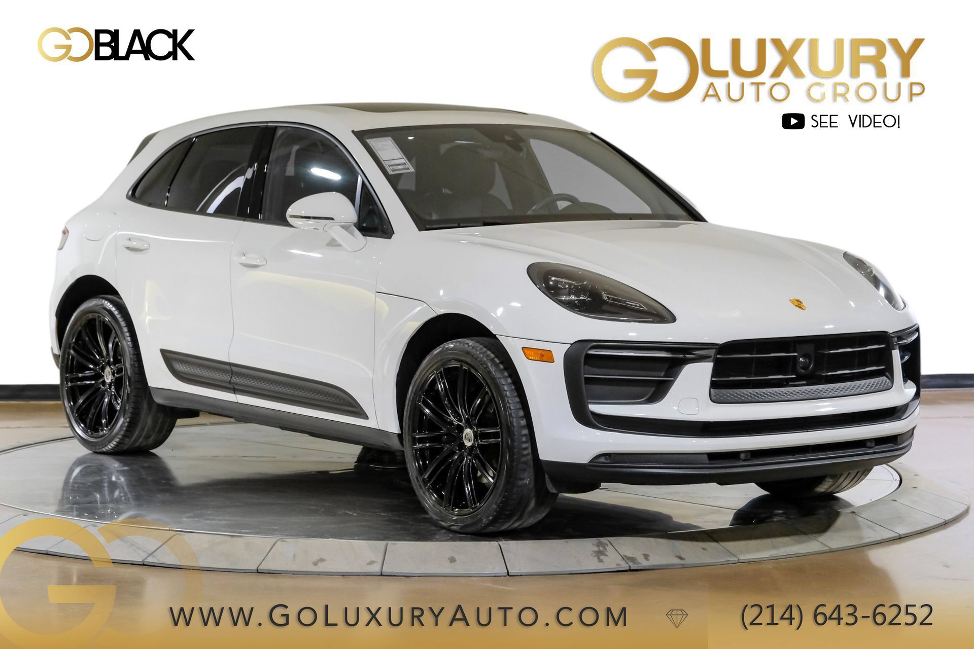 Used 2024 Porsche Macan w/ Premium Plus Package AWD/4WD image 1
