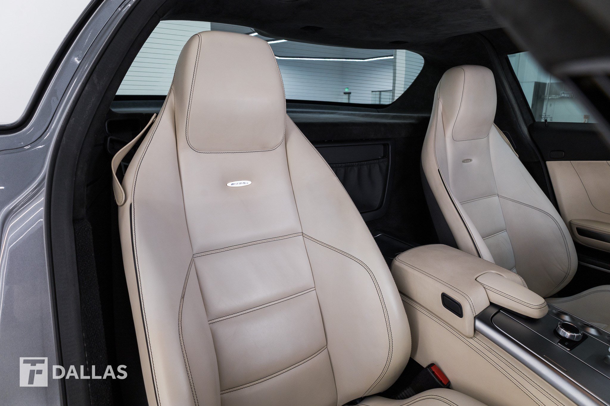 Used 2012 Mercedes-Benz SLS AMG Coupe image 41