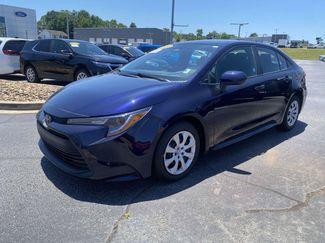 Used 2023 Toyota Corolla LE FWD video 3