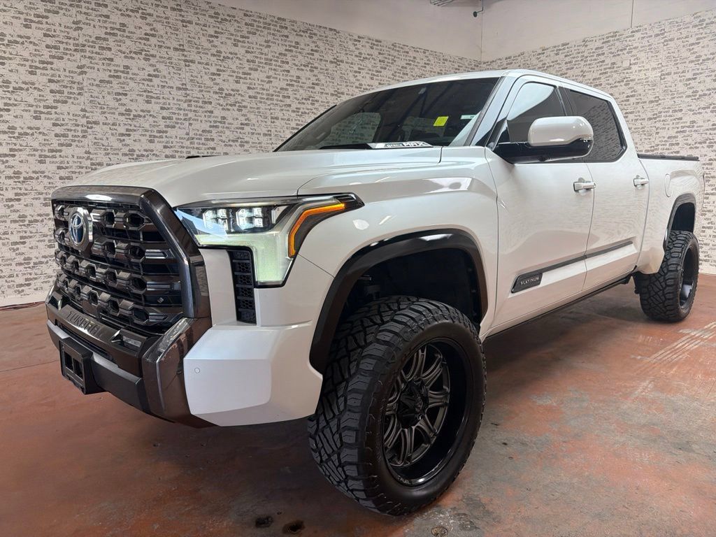 Used 2022 Toyota Tundra Platinum AWD/4WD image 3
