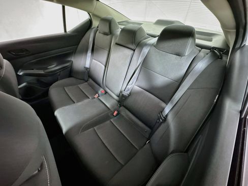 Used 2024 Nissan Altima 2.5 SV AWD/4WD image 21