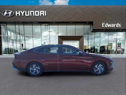 New 2026 Hyundai Sonata SE FWD image 7