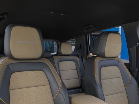 New 2026 Chevrolet Equinox ACTIV w/ Safety and Technology Package image 24