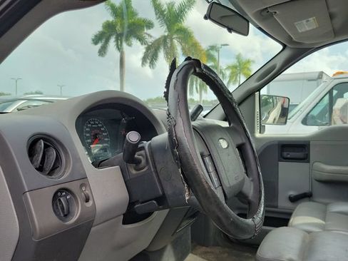 Used 2007 Ford F150 STX RWD image 9