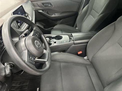 Used 2023 Nissan Rogue S FWD image 10