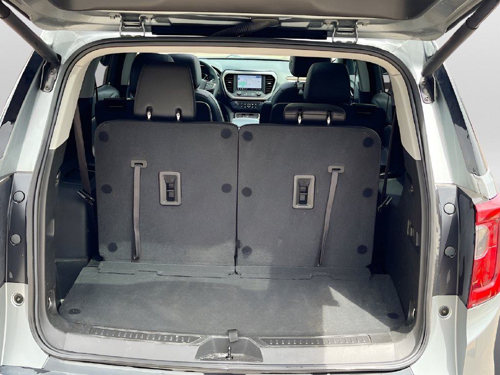 Used 2023 GMC Acadia AT4 w/ LPO, Floor Liner Package AWD/4WD image 27