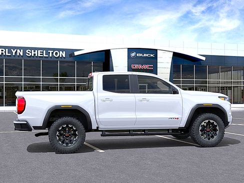 New 2026 GMC Canyon AT4 AWD/4WD image 5