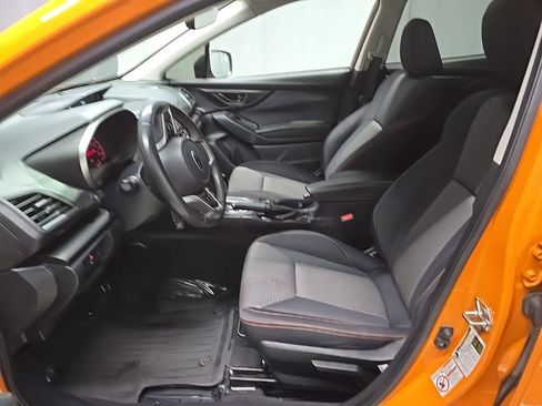 Used 2018 Subaru Crosstrek 2.0i Premium w/ Popular Package #3 AWD/4WD image 16