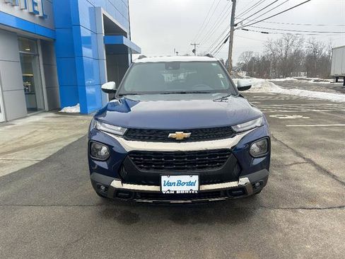 Certified 2023 Chevrolet TrailBlazer ACTIV w/ Sun and Liftgate Package image 8