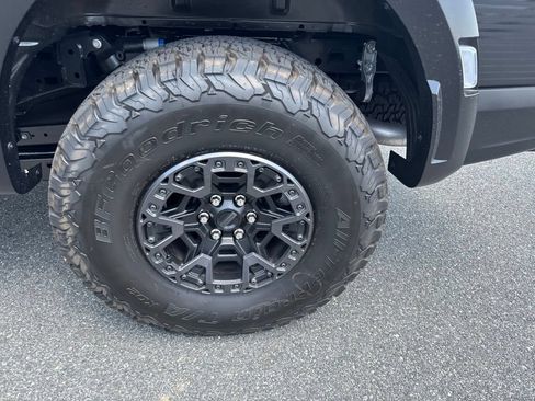 Used 2025 Ford F150 Raptor w/ Equipment Group 803A Raptor R AWD/4WD image 8
