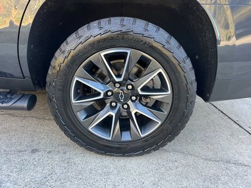 Used 2022 Chevrolet Tahoe Z71 AWD/4WD image 39