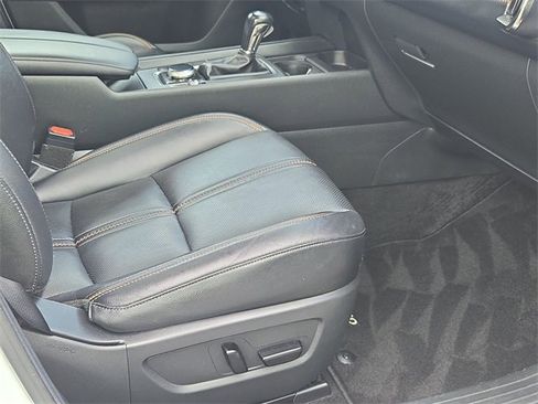 Used 2023 MAZDA CX-50 AWD 2.5 S w/ Premium Plus Pkg image 26