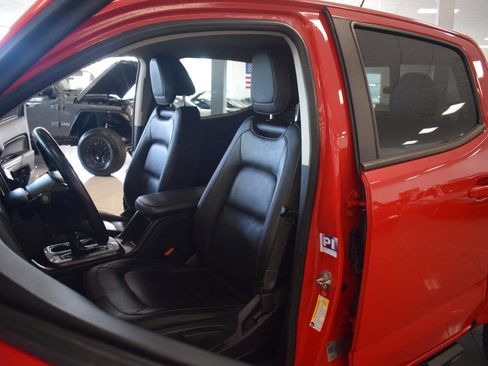 Used 2019 Chevrolet Colorado Z71 image 52