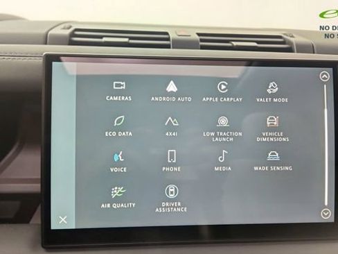 Used 2025 Land Rover Defender 110 X image 48