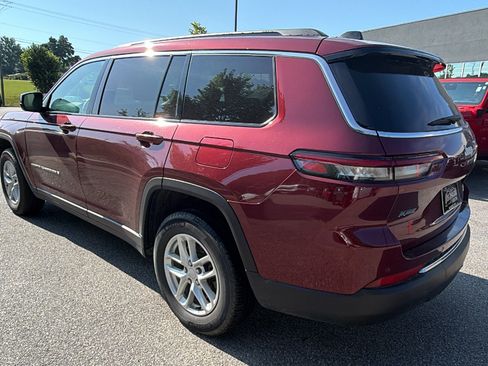 Used 2025 Jeep Grand Cherokee L Laredo w/ Luxury Tech Group I RWD image 10