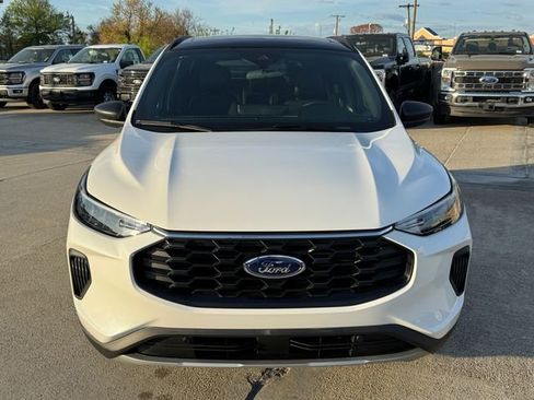 Used 2026 Ford Escape ST-Line w/ Tech Pack #1 AWD/4WD image 2