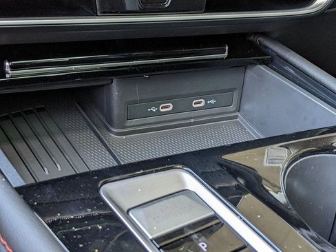 New 2026 Volkswagen Atlas Peak Edition image 22