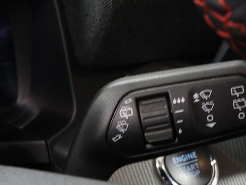 Used 2025 Ford Explorer ST-Line image 18