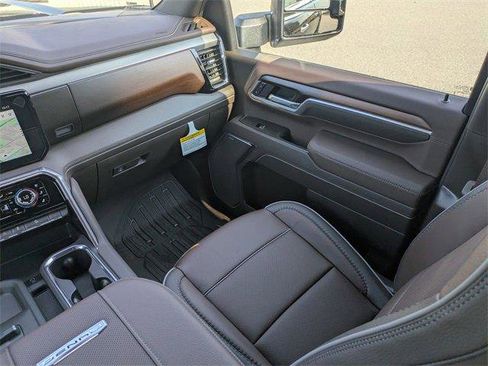 New 2026 GMC Sierra 2500 Denali w/ Denali Reserve Package image 21
