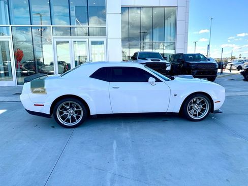 Used 2023 Dodge Challenger R/T Scat Pack image 4