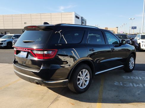 Used 2024 Dodge Durango SXT image 7
