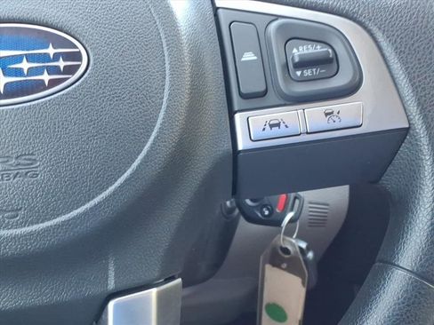 Used 2017 Subaru Forester 2.5i Premium AWD/4WD image 30