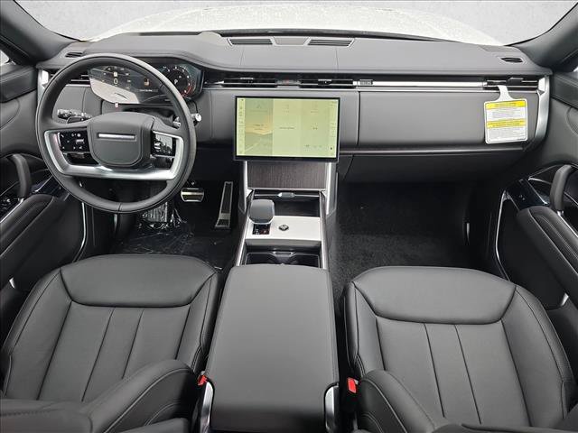 New 2026 Land Rover Range Rover Long Wheelbase SE AWD/4WD image 9