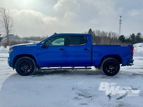 Used 2023 Chevrolet Silverado 1500 Custom w/ LPO, Dark Essentials Package image 3