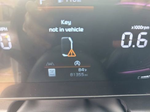 Used 2023 Kia Sportage EX FWD image 6