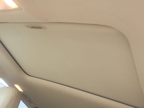 Used 2015 Toyota Highlander Limited image 26