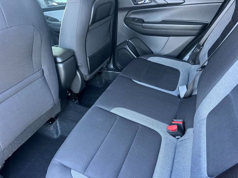 Used 2026 Chevrolet TrailBlazer LT AWD/4WD image 12
