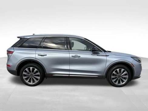 Used 2022 Lincoln Corsair Reserve w/ Equipment Group 201A AWD/4WD image 21