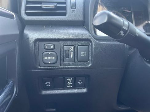 Used 2023 Toyota 4Runner Limited AWD/4WD image 24