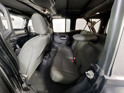Used 2022 Jeep Wrangler Sport S image 23