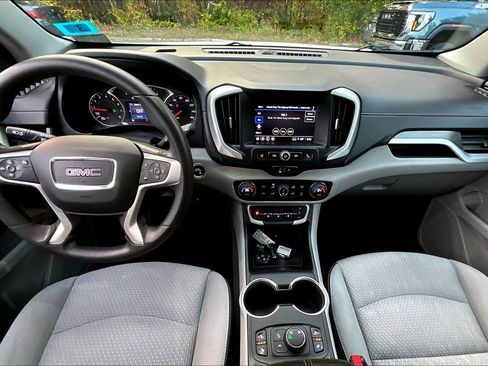Used 2022 GMC Terrain SLE w/ Driver Convenience Package image 13